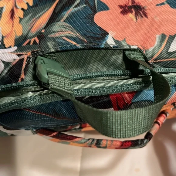 Dakine Large Toiletry bag - Picture 4 of 12